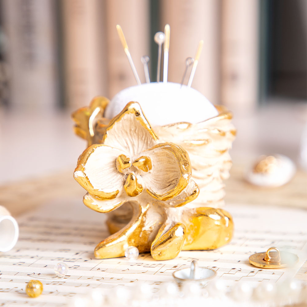 Игольница Орхидея Ликаста